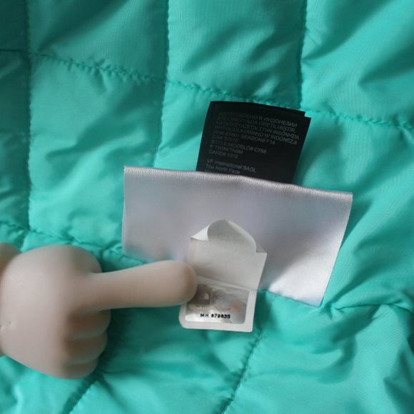 THE NORTH FACE HYVENT winter jacket - Picture 5 of 7